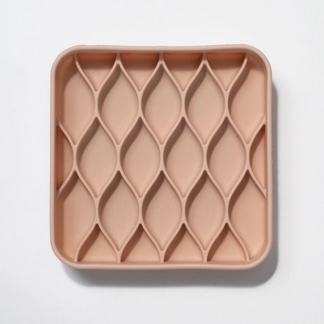 dogged argyle slow feeder bowl