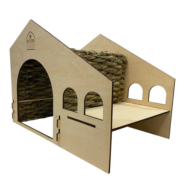 Stoter Farm Roof Top Condo Pet House